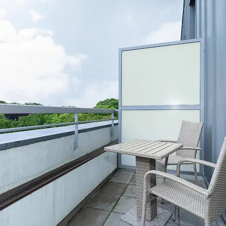 Jantar Deluxe Royal Tulip Apartment